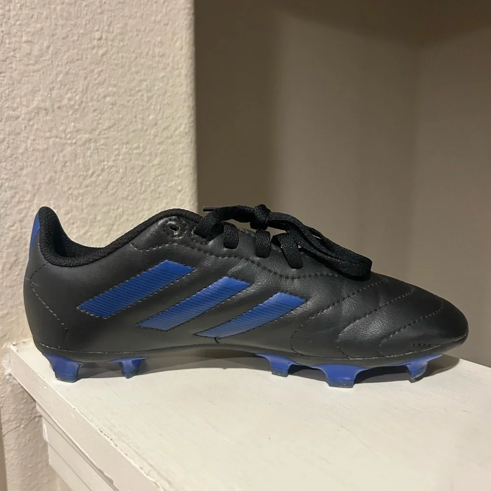 Adidas Goletto VIII Firm Ground Kids Shoes Sz 2.5 Black Royal Blue Soccer Cleats
